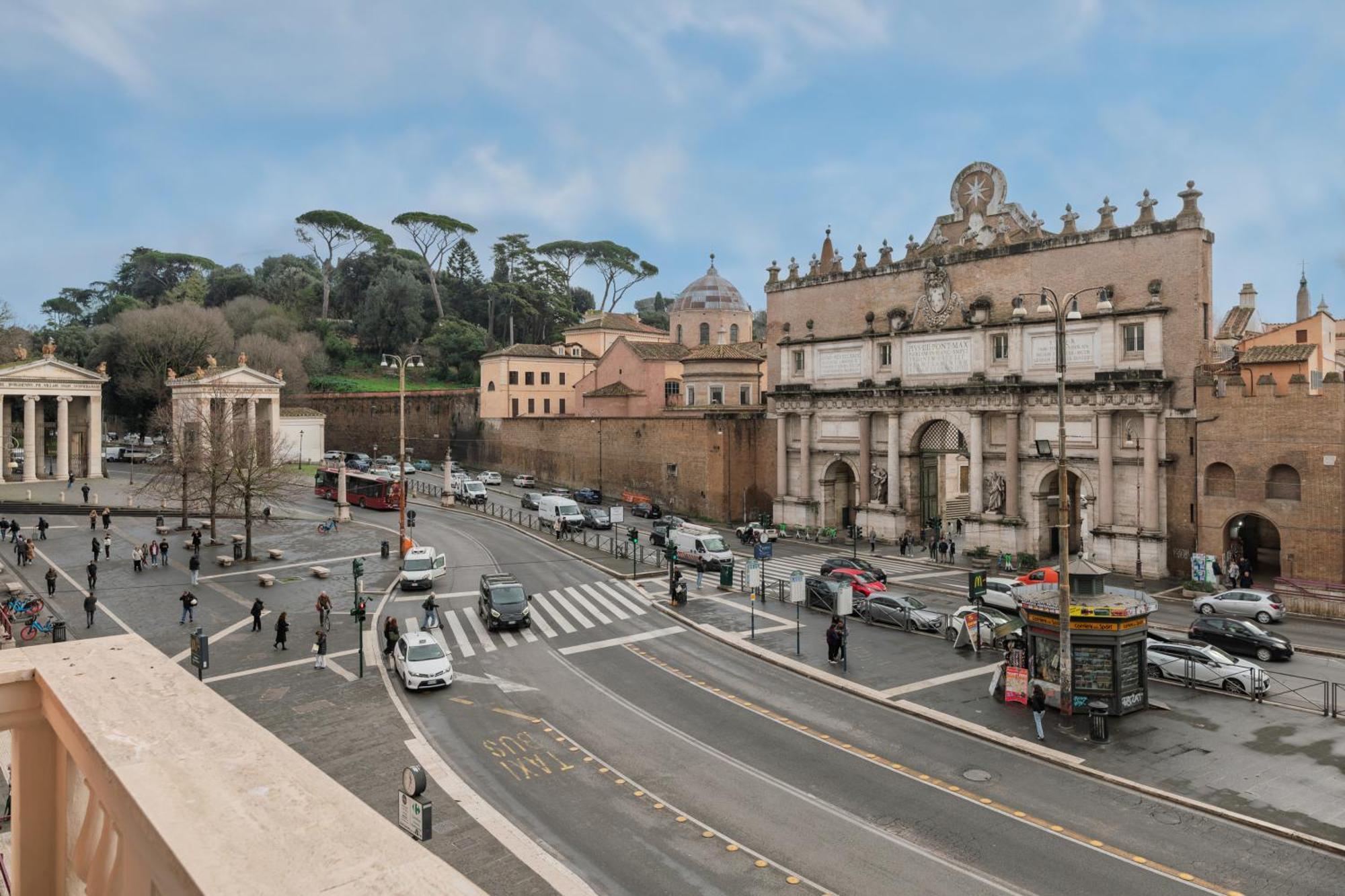 Effe 9 Flaminio In Rome-vatican * Rom